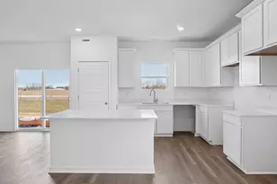 7076 Fair Oaks Rd, Racine, WI 53406 - Photo 13