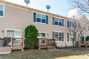 532 S Jade Ln, Round Lake, IL 60073 - Photo 27
