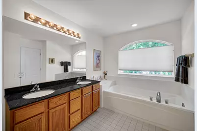 48 Wellesley Circle, Northbrook, IL 60062 - Photo 17
