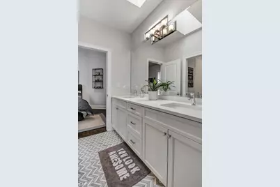 2447 N Greenview Avenue, Chicago, IL 60614 - Photo 31