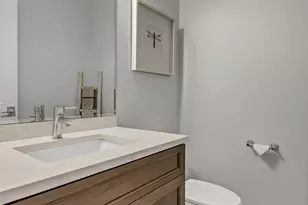 2447 N Greenview Ave, Chicago, IL 60614 - Photo 45