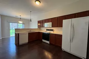 1913 Golden Gate Ln, Naperville, IL 60563 - Photo 9