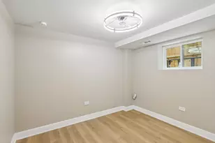 1615 S Trumbull Ave, Chicago, IL 60623 - Photo 31