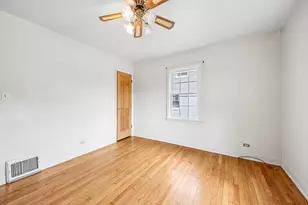 158 N Garfield Ave, Mundelein, IL 60060 - Photo 19