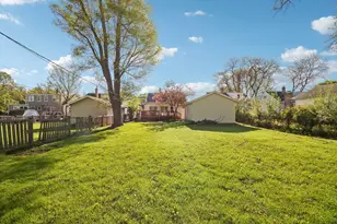158 N Garfield Ave, Mundelein, IL 60060 - Photo 37