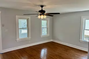 121 N Hickory St, Manteno, IL 60950 - Photo 5