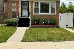 353 E 90th St, Chicago, IL 60619 - Photo 1