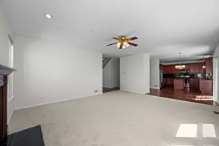 6065 Irene Dr, Hoffman Estates, IL 60192 - Photo 13