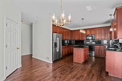 6065 Irene Drive, Hoffman Estates, IL 60192 - Photo 11