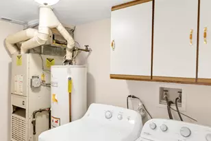 5903 Delaware Ave, Gurnee, IL 60031 - Photo 11
