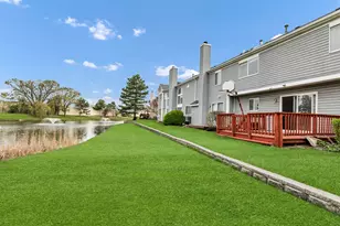 5903 Delaware Ave, Gurnee, IL 60031 - Photo 15