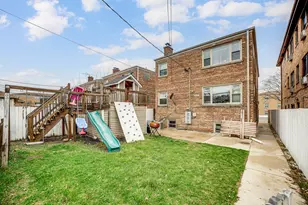 2437 N 78th Ave, Elmwood Park, IL 60707 - Photo 19