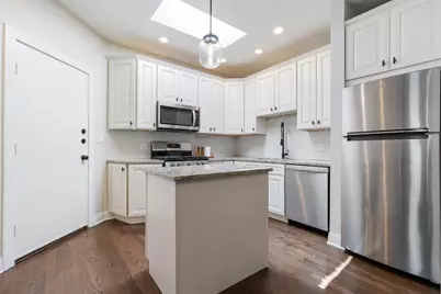 445 W Surf Street #3E, Chicago, IL 60657 - Photo 13