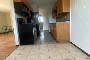 1590 Perry Ct, Aurora, IL 60505 - Photo 9
