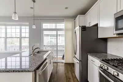 822 Center Street, Des Plaines, IL 60016 - Photo 9