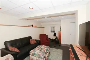 174 Timber Hill Rd, Buffalo Grove, IL 60089 - Photo 29