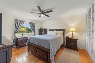 2426 S Shag Bark Trail, Arlington Heights, IL 60005 - Photo 15