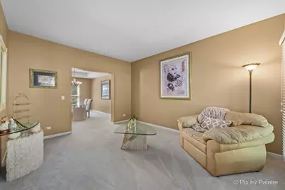 2400 Wyeth Drive, West Chicago, IL 60185 - Photo 5