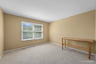 2400 Wyeth Dr, West Chicago, IL 60185 - Photo 23