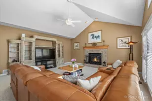 2400 Wyeth Dr, West Chicago, IL 60185 - Photo 15