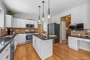 2400 Wyeth Dr, West Chicago, IL 60185 - Photo 11