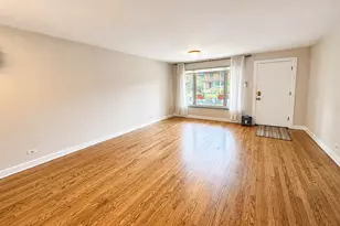1221 N Oak Park Ave, Oak Park, IL 60302 - Photo 3