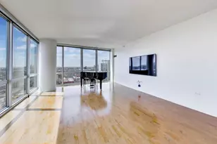 1629 S Prairie Ave, Chicago, IL 60616 - Photo 3