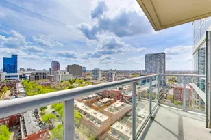 1629 S Prairie Ave, Chicago, IL 60616 - Photo 17