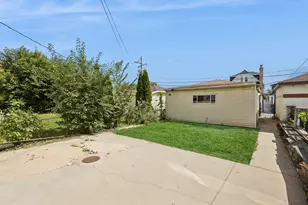 1421 S 48th Ct, Cicero, IL 60804 - Photo 19