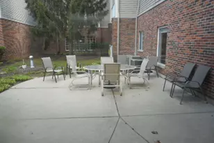 605 Barrington Ave E, Dundee, IL 60118 - Photo 25