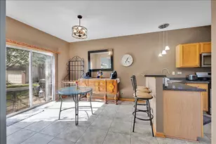 263 Nicole Dr, South Elgin, IL 60177 - Photo 9