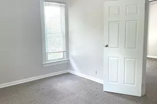 9330 S 51st Ave, Oak Lawn, IL 60453 - Photo 11
