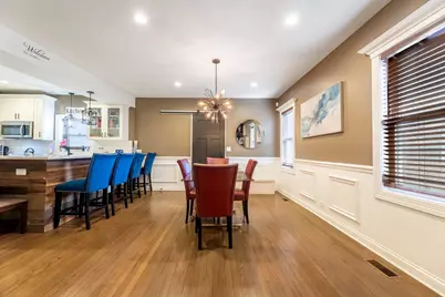 7931 S Paxton Avenue, Chicago, IL 60617 - Photo 3