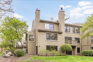 789 Oak Hill Rd, Lake Barrington, IL 60010 - Photo 29