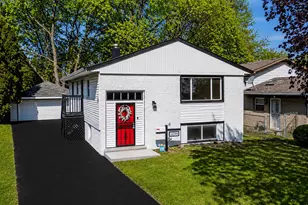 16544 Marshfield Ave S, Markham, IL 60428 - Photo 3