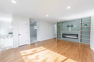 16544 Marshfield Ave S, Markham, IL 60428 - Photo 5