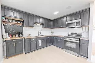 16544 Marshfield Ave S, Markham, IL 60428 - Photo 11