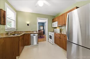 622 Edison St, Geneva, IL 60134 - Photo 13