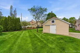622 Edison St, Geneva, IL 60134 - Photo 29