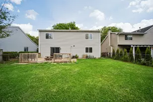 644 Dover Dr, Elgin, IL 60120 - Photo 19