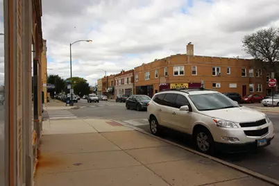 6057 W Addison Street, Chicago, IL 60634 - Photo 9