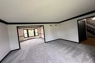 1914 Howard St, Wheaton, IL 60187 - Photo 15