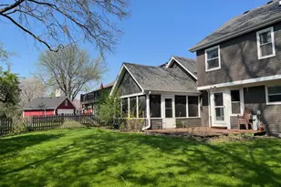 1914 Howard St, Wheaton, IL 60187 - Photo 5