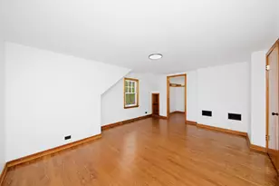 18409 Oakwood Ave, Lansing, IL 60438 - Photo 13