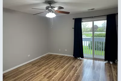 17444 W Walnut Lane, Gurnee, IL 60031 - Photo 5