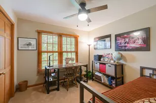 271 Saddle Back Rd, Vernon Hills, IL 60061 - Photo 19