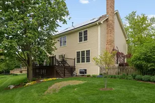 271 Saddle Back Rd, Vernon Hills, IL 60061 - Photo 27