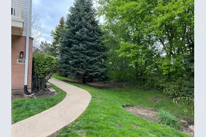 863 Pheasant Trail, Saint Charles, IL 60174 - Photo 21