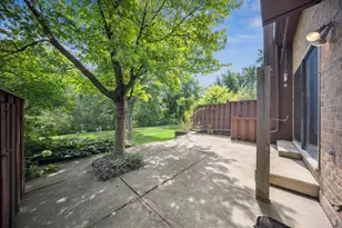 567 Cress Creek Ln, Crystal Lake, IL 60014 - Photo 37