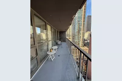 10 E Ontario Street #1701, Chicago, IL 60611 - Photo 11